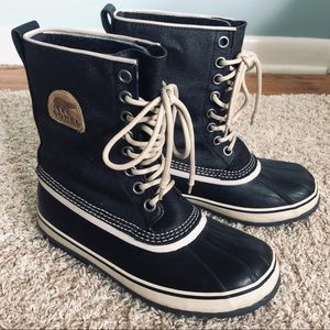 Sorel Women’s 1964 Premium CVS Boot Size 8.5